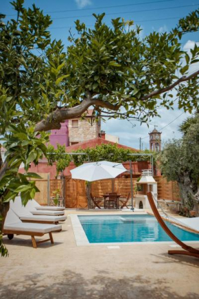 Avocado Villa Iason